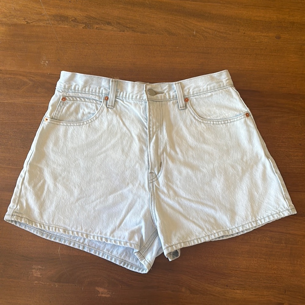 Women's Levi High Waisted Jean Shorts